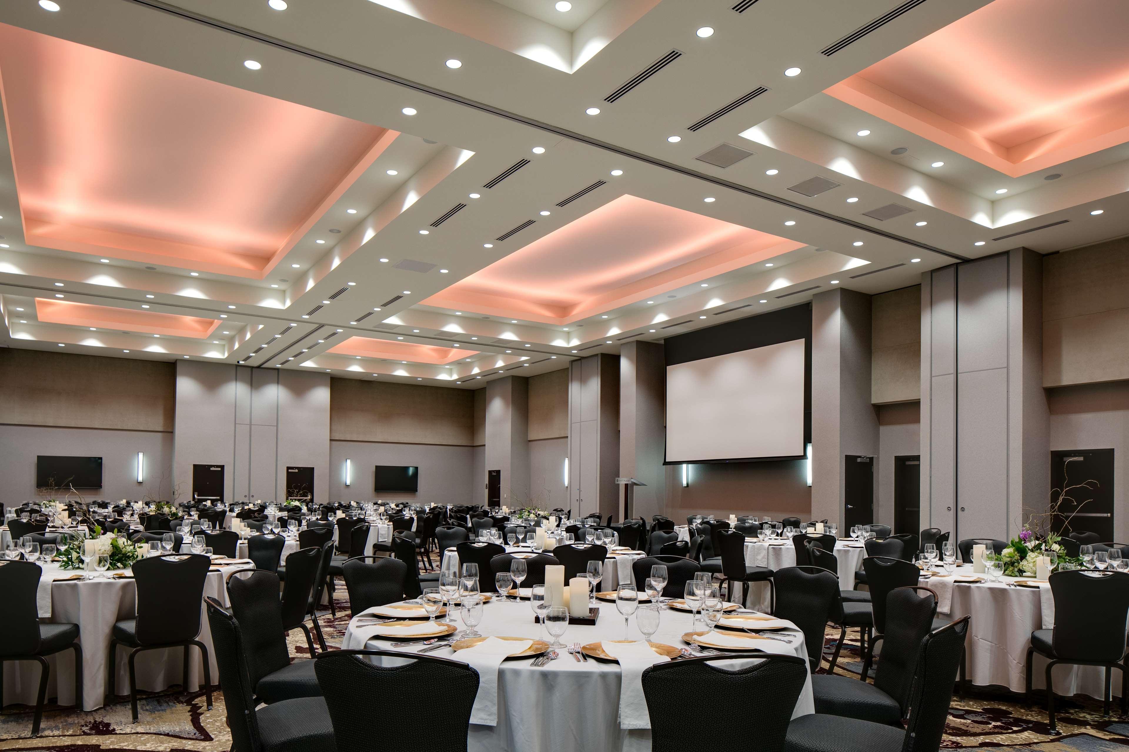Hyatt Place Kansas City Lenexa City Center Экстерьер фото